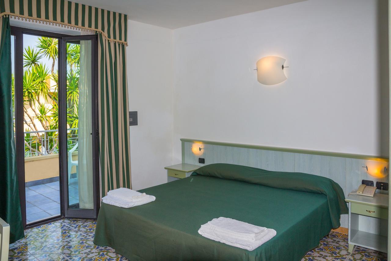 Nettuno Hotel Palace Belvedere Marittimo Esterno foto