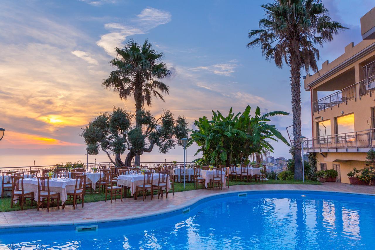 Nettuno Hotel Palace Belvedere Marittimo Esterno foto