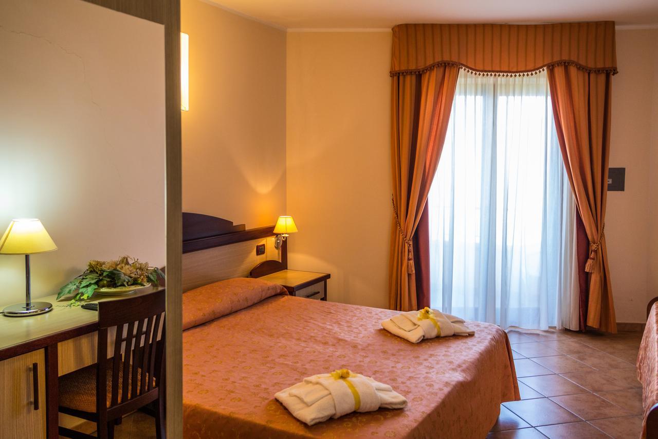 Nettuno Hotel Palace Belvedere Marittimo Esterno foto