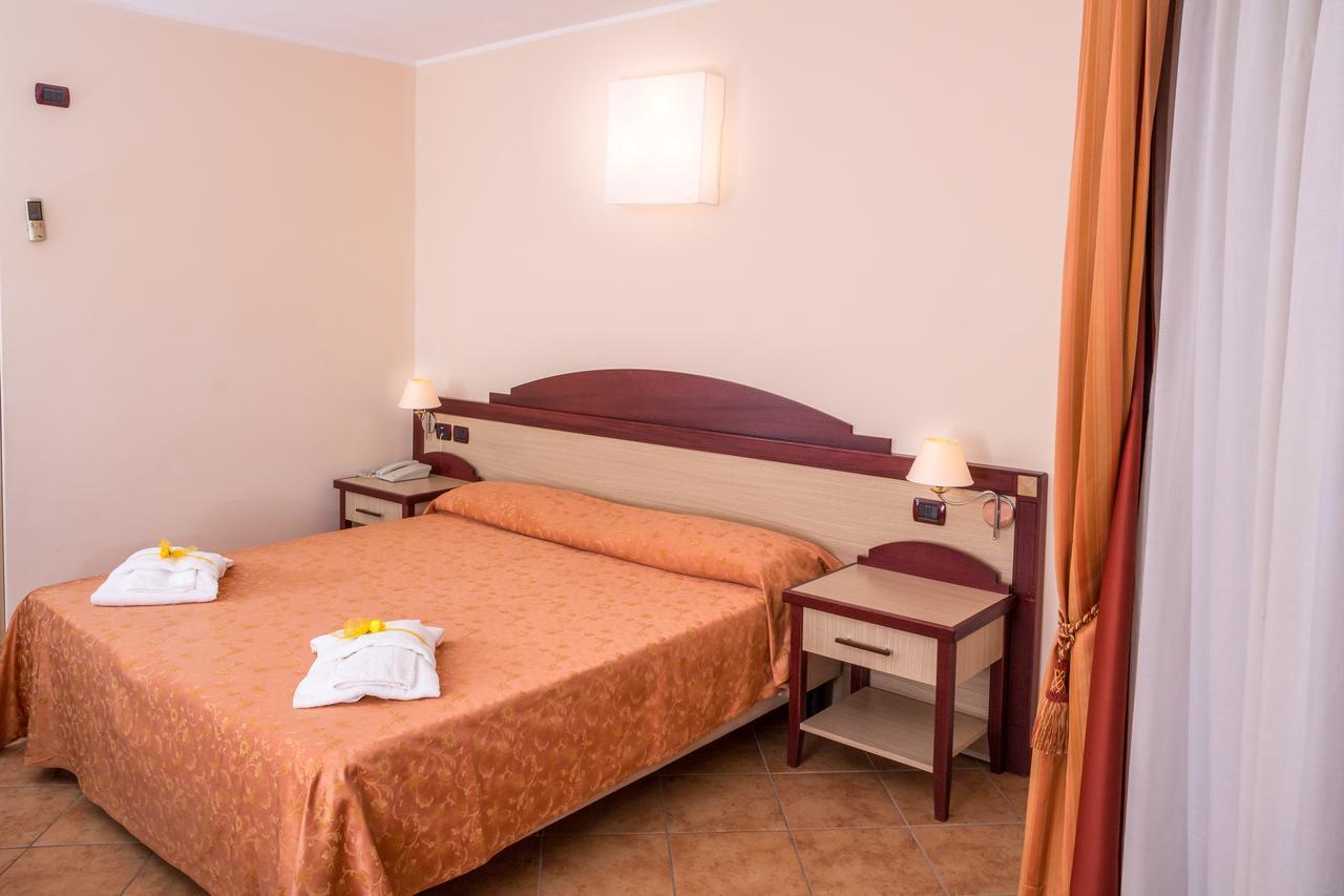 Nettuno Hotel Palace Belvedere Marittimo Esterno foto